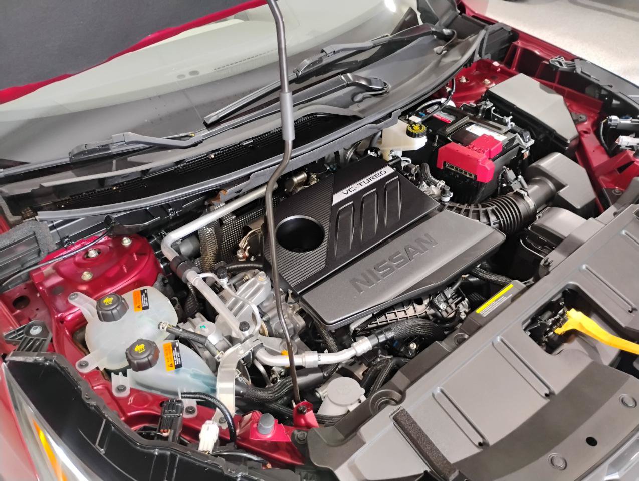 Used 2023 Nissan Rogue SV FWD image 31