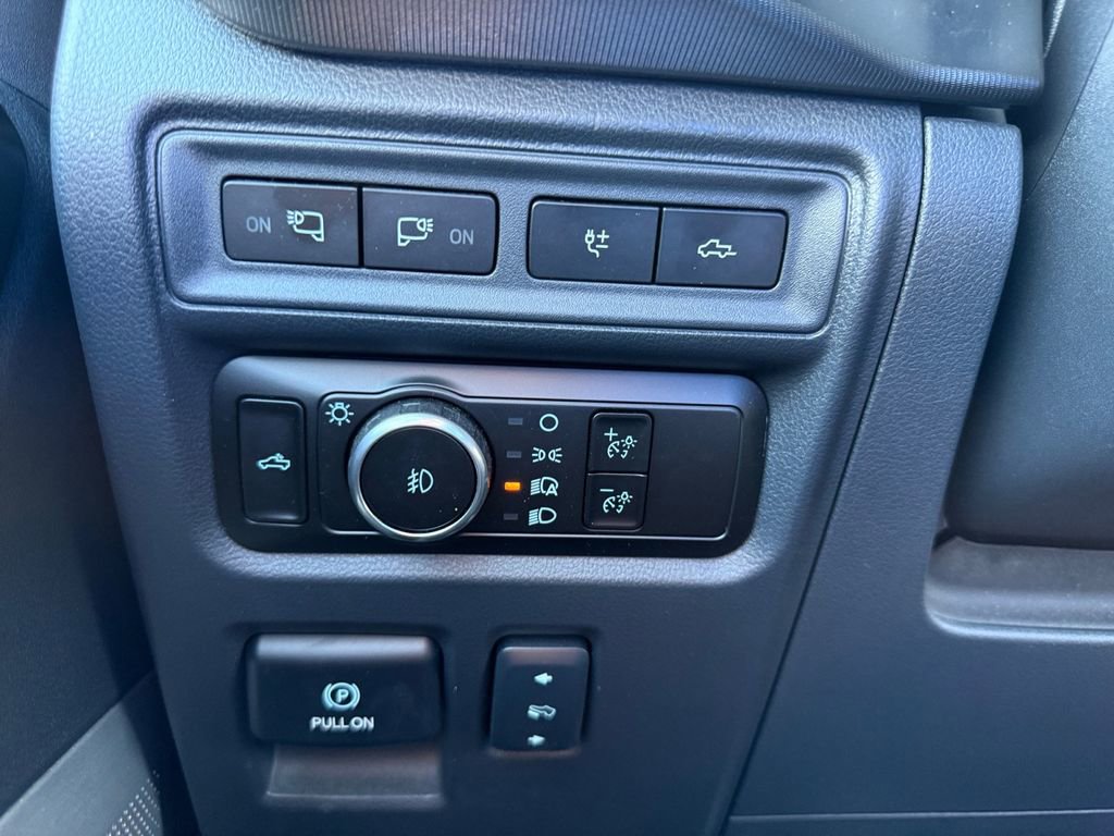 Used 2024 Ford F150 Raptor AWD/4WD image 22