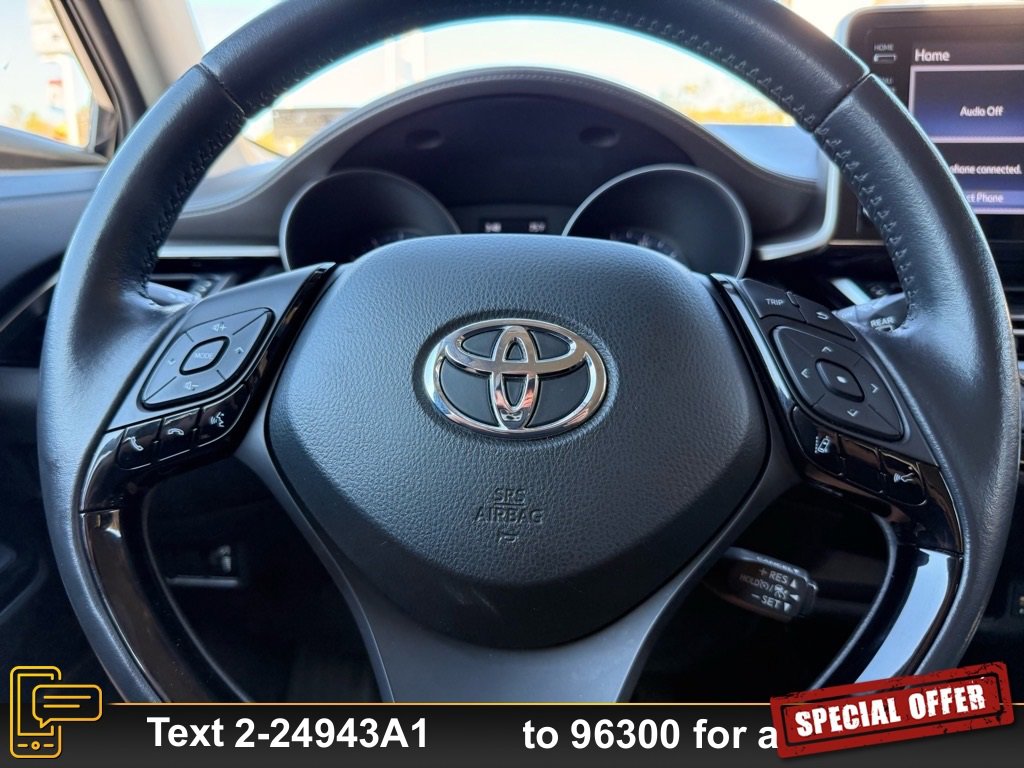 Used 2022 Toyota C-HR Limited image 11