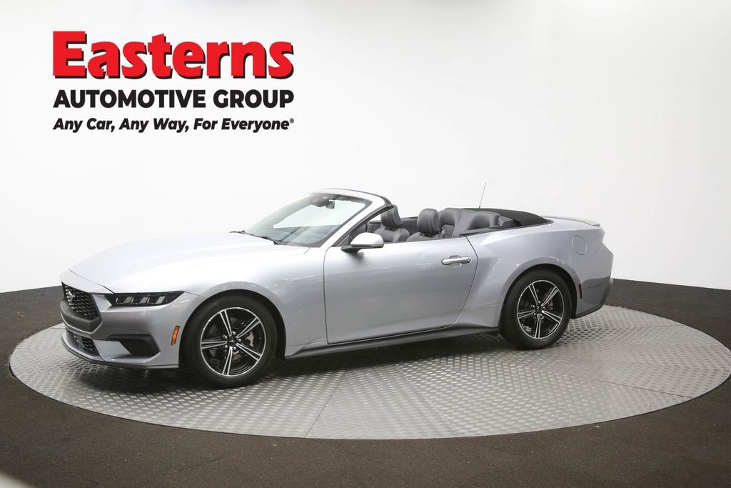 Used 2025 Ford Mustang Premium RWD image 54