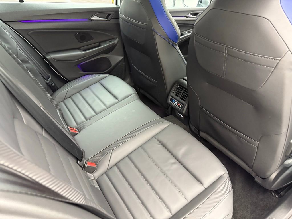 Used 2024 Volkswagen Golf R image 28