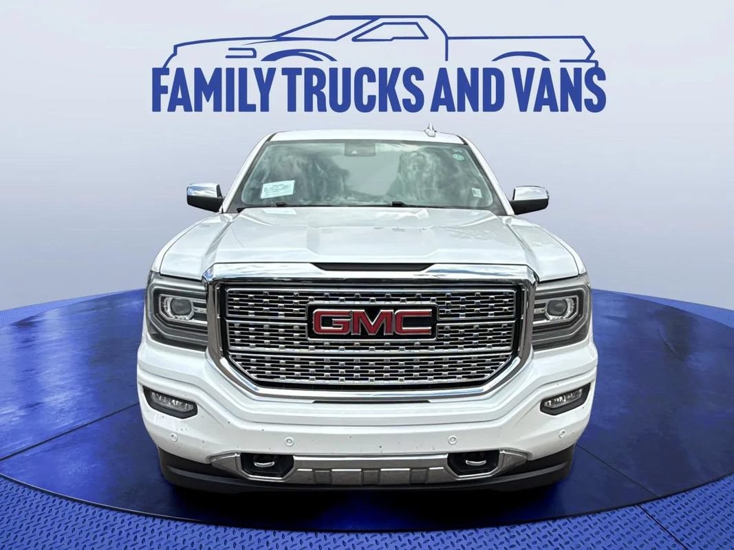 Used 2018 GMC Sierra 1500 Denali w/ Denali Ultimate Package AWD/4WD image 8