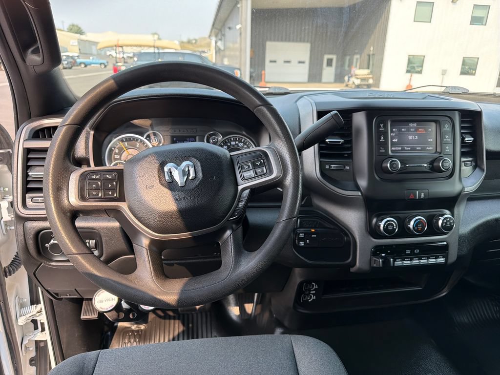 Used 2021 RAM 3500 Tradesman AWD/4WD image 15