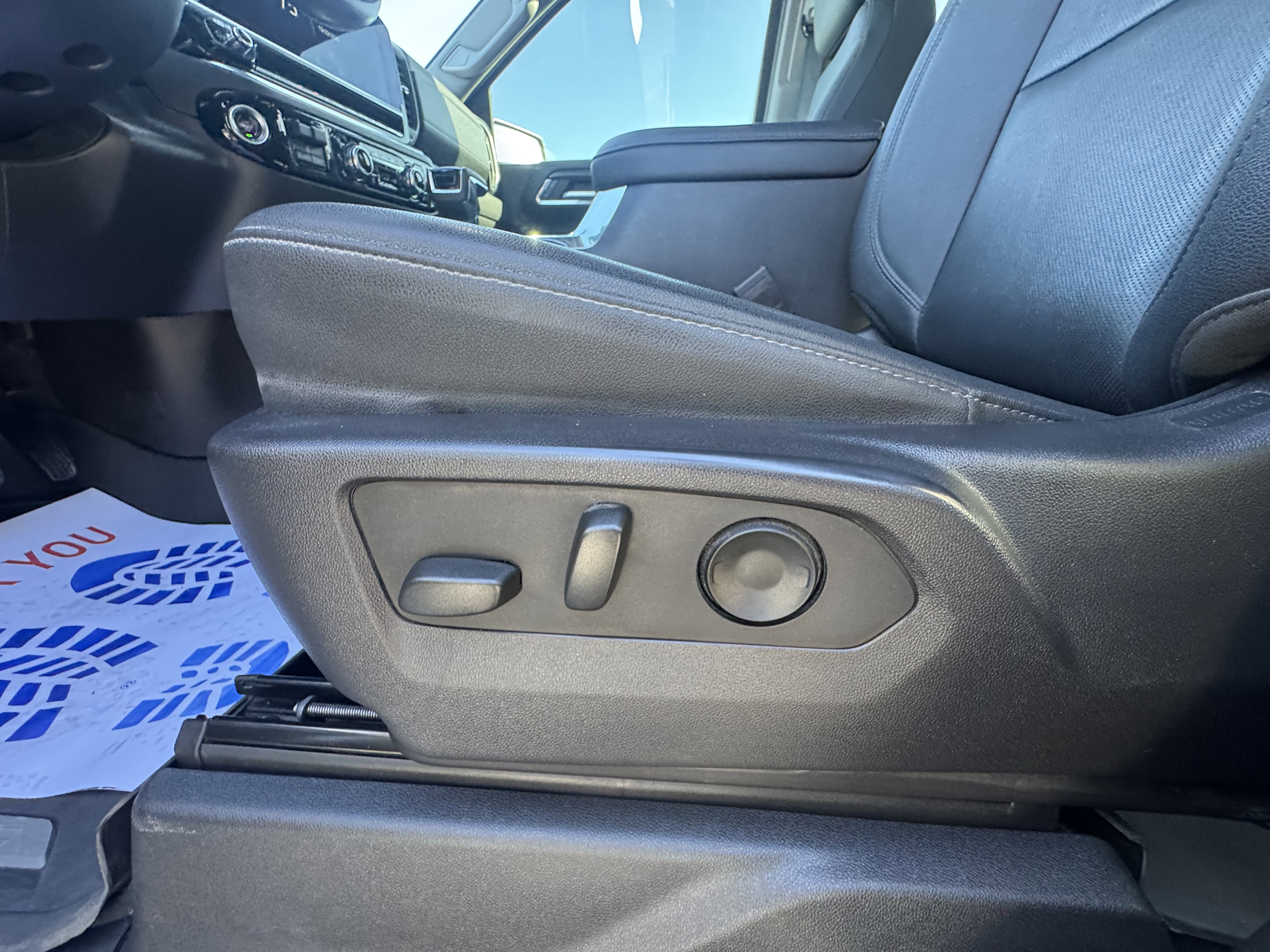 Used 2023 GMC Sierra 1500 SLT w/ SLT Premium Plus Package image 11