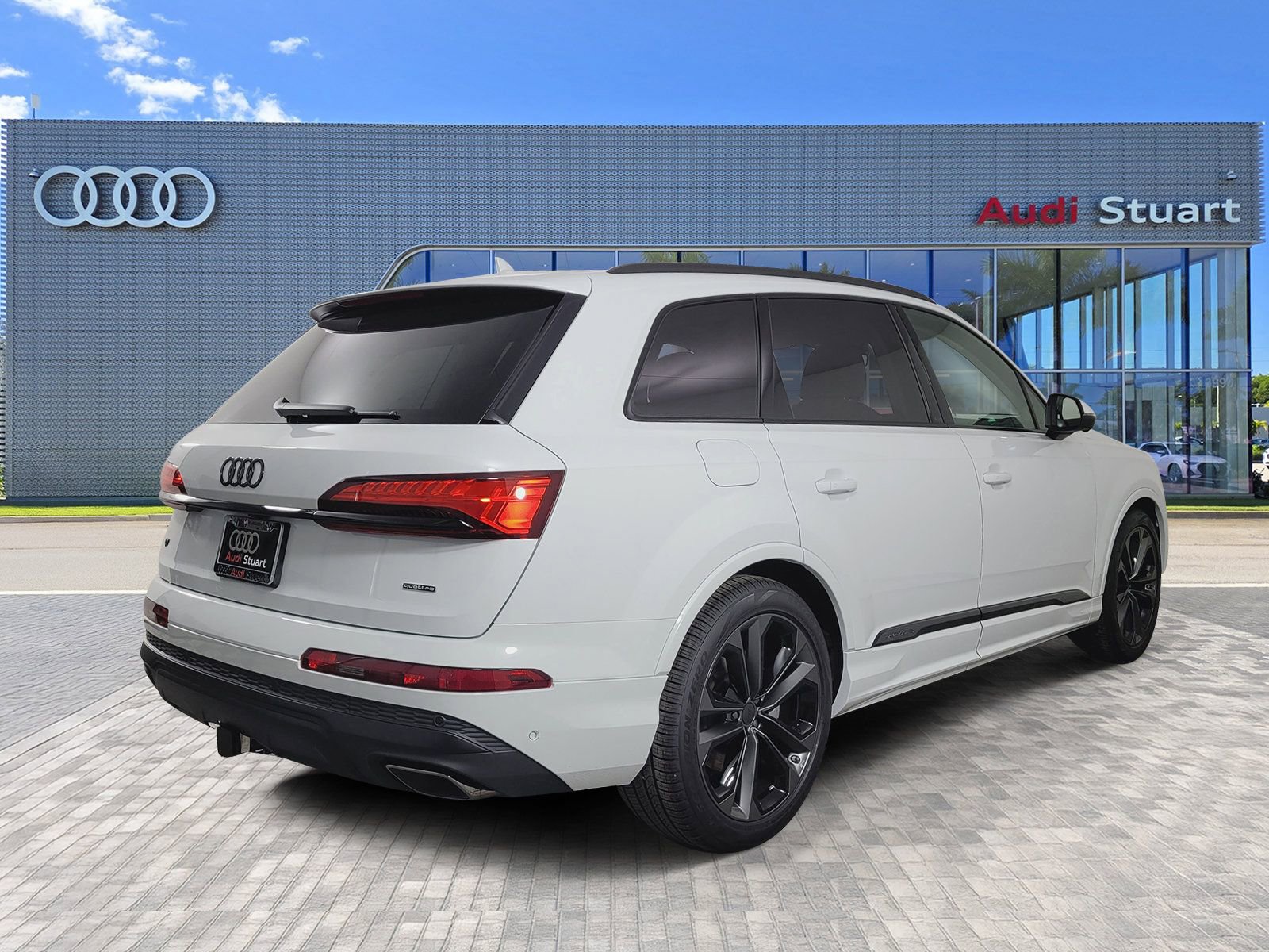 New 2026 Audi Q7 3.0T Premium Plus image 6