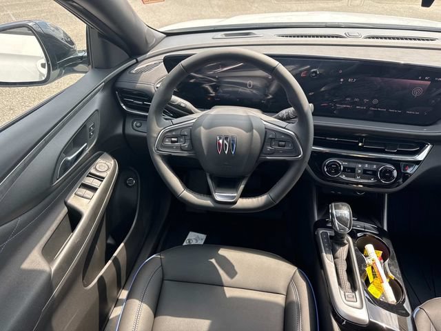 New 2026 Buick Envista Sport Touring w/ Convenience I Package FWD image 18