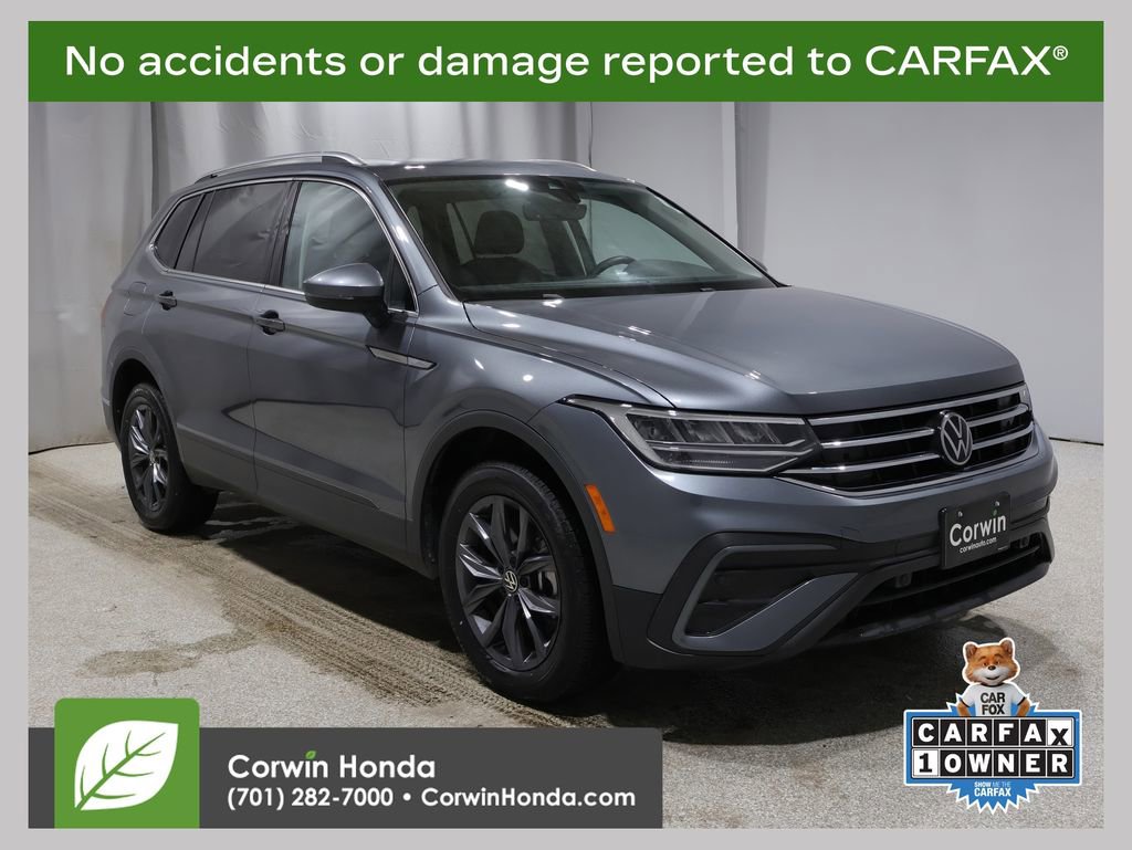 Used 2022 Volkswagen Tiguan SE image 1