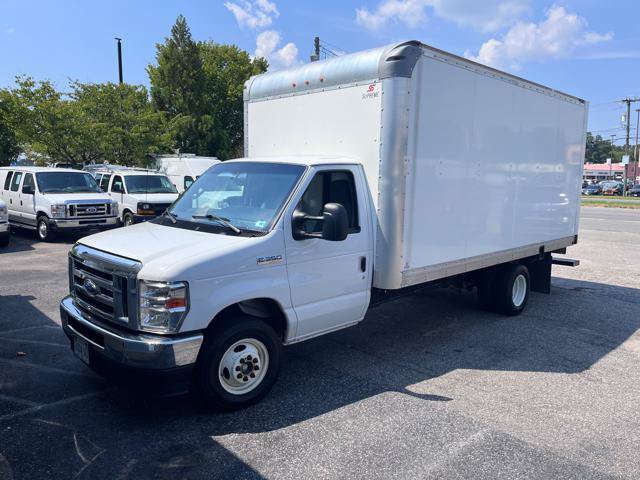 Used 2022 Ford E-350 and Econoline 350 Super Duty w/ Power Windows & Locks Group RWD image 1