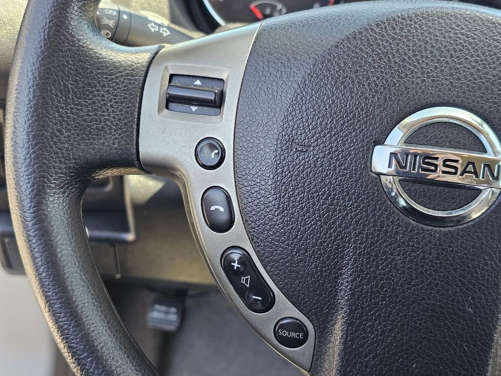 Used 2015 Nissan Rogue S w/ Convenience Package FWD image 30