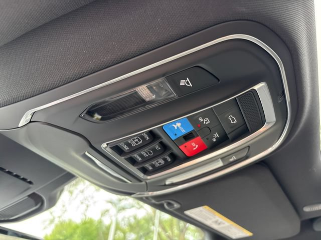 New 2026 Jeep Cherokee Overland w/ Advanced Pro Tech Group AWD/4WD image 27
