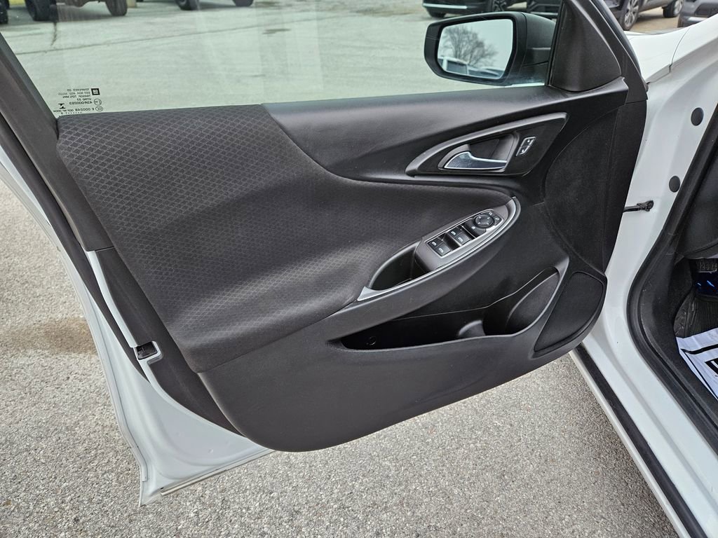 Used 2019 Chevrolet Malibu RS w/ LPO, Convenience Package 1 image 21