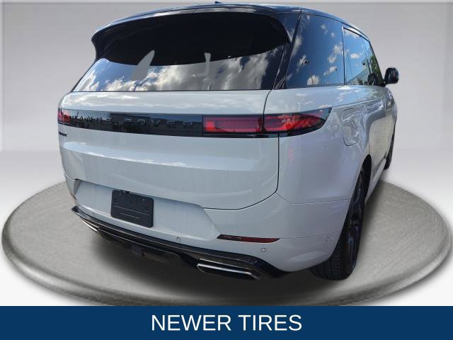 Used 2024 Land Rover Range Rover Sport Dynamic SE AWD/4WD image 6
