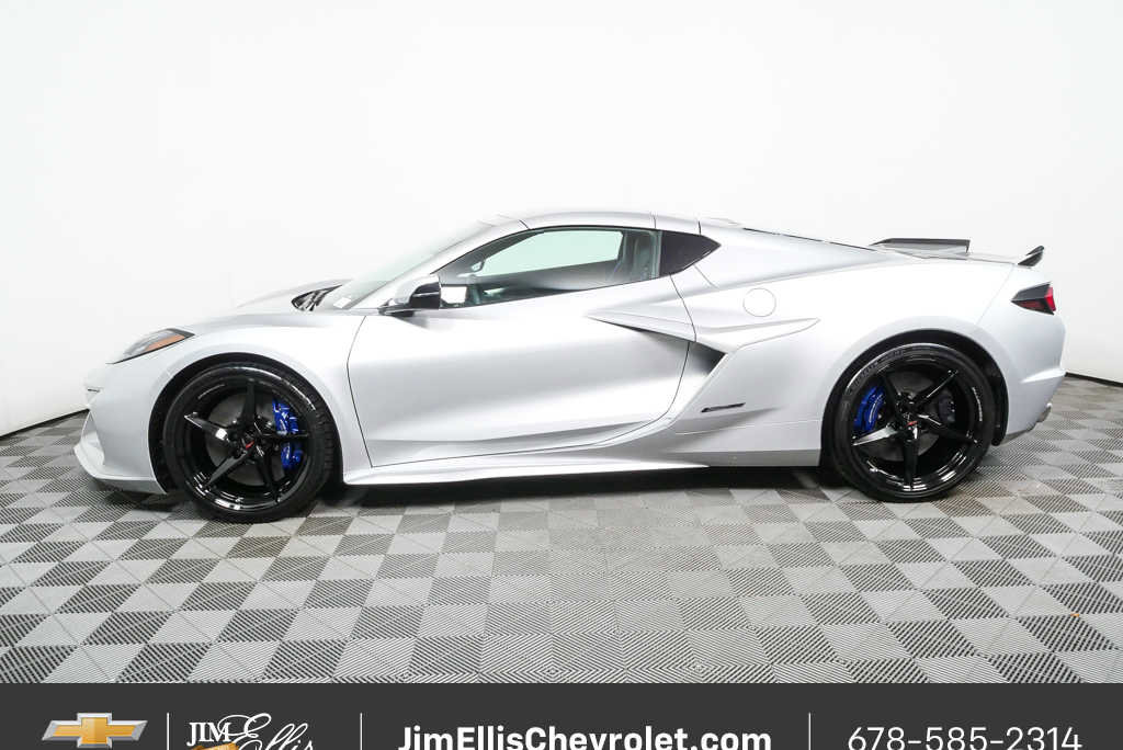 New 2026 Chevrolet Corvette E-Ray image 31
