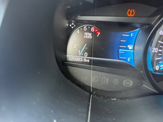 Used 2018 Ford Edge SEL w/ Equipment Group 201A FWD image 16