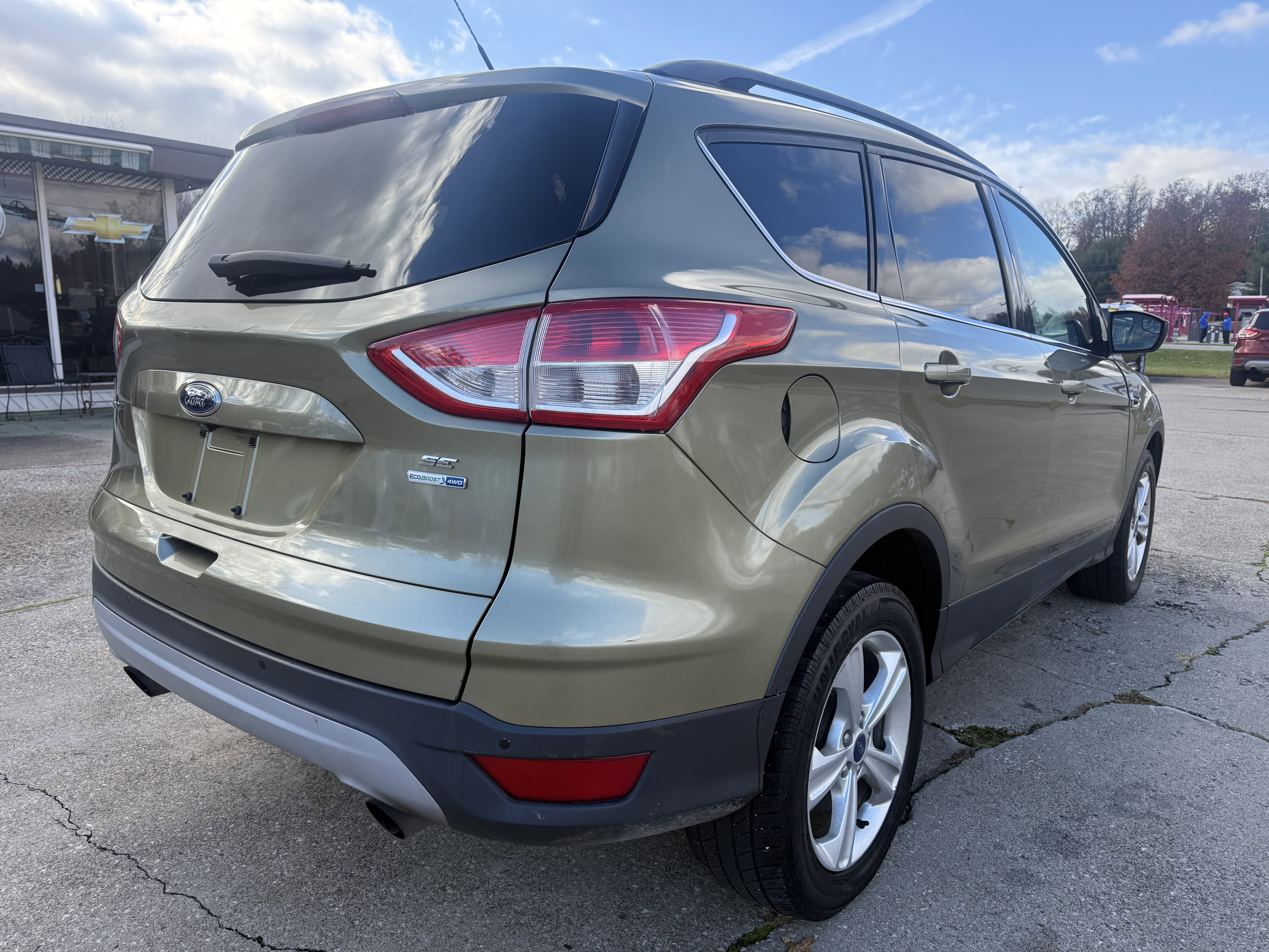 Used 2014 Ford Escape SE w/ Equipment Group 201A image 4