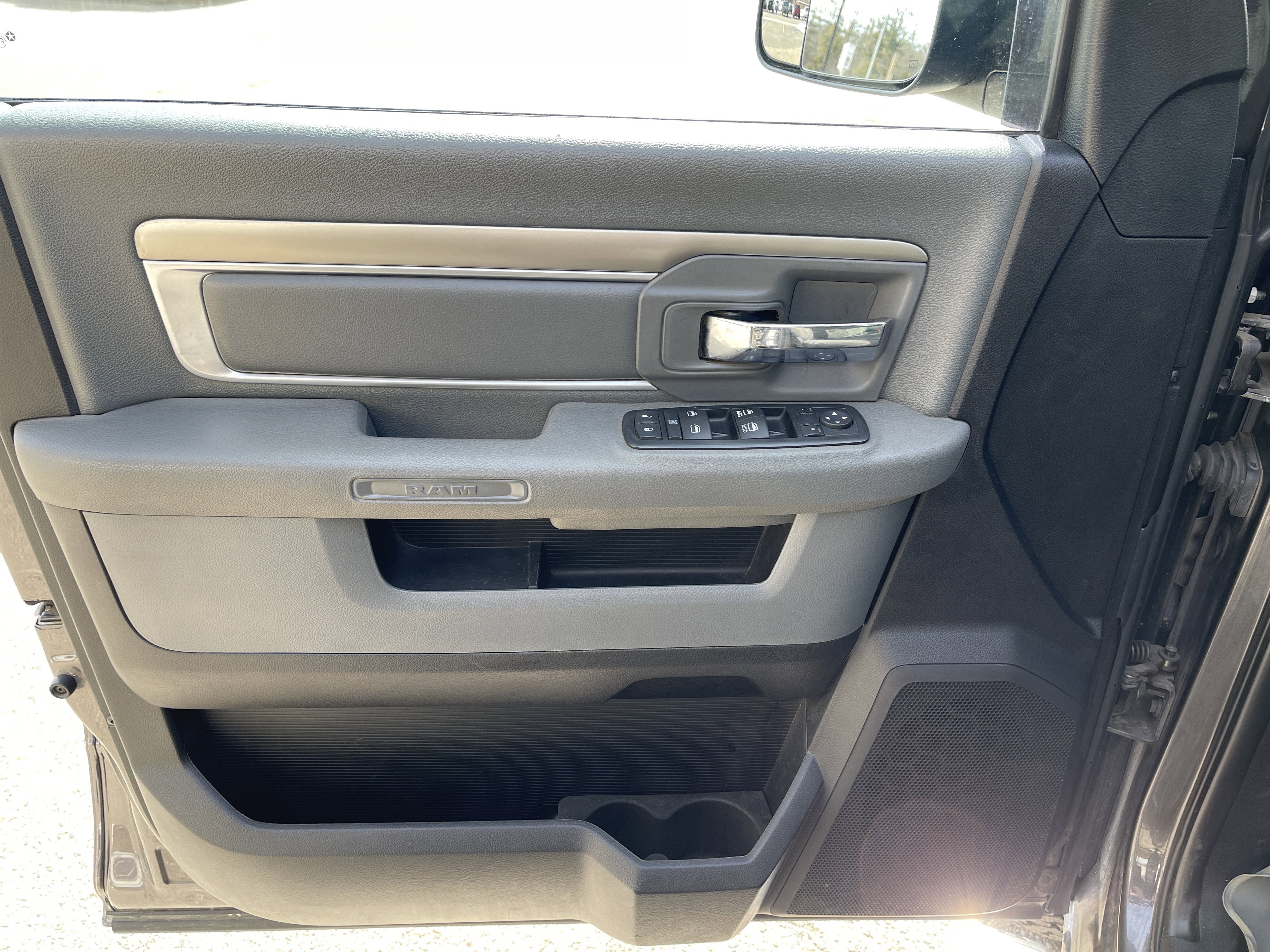 Used 2016 RAM 2500 Big Horn AWD/4WD image 12