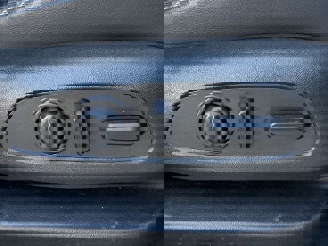 Used 2021 Chevrolet Traverse RS w/ LPO, Floor Liner Package image 32