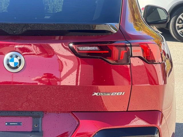 Certified 2025 BMW X2 xDrive28i w/ Premium Package image 5