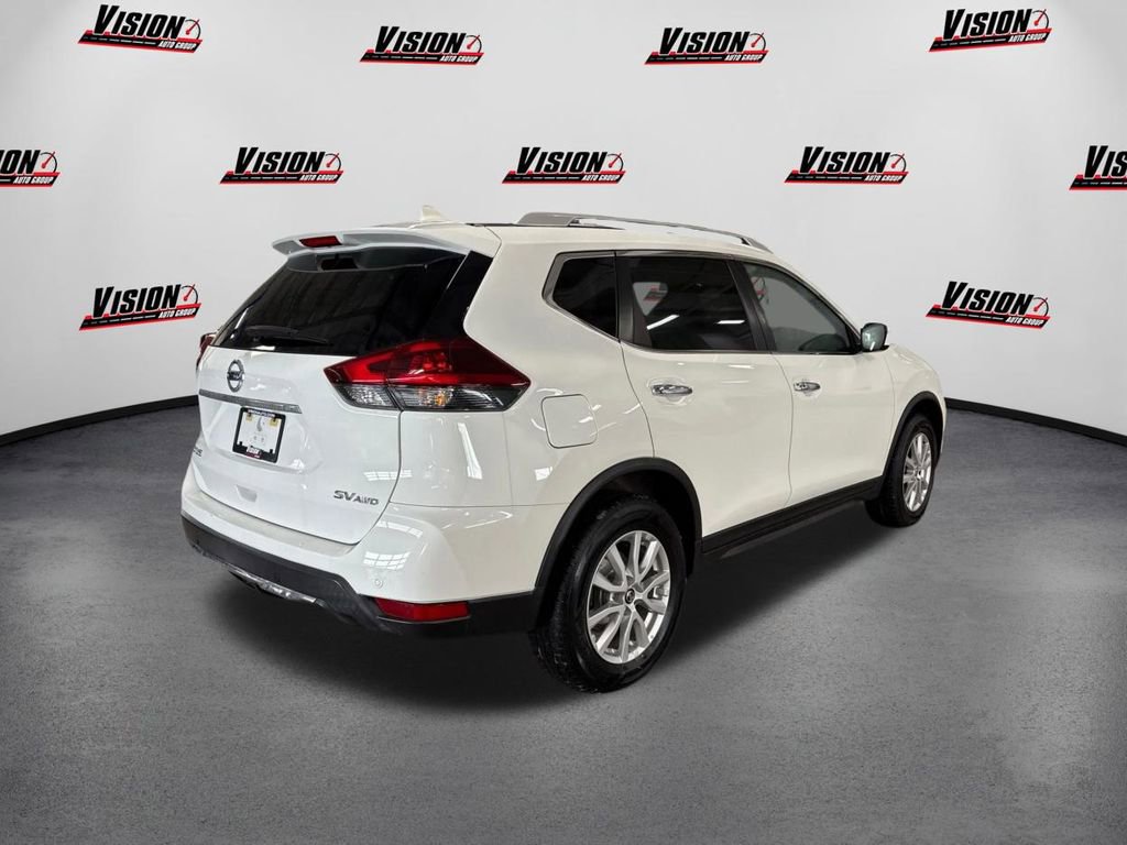 Used 2019 Nissan Rogue SV image 5