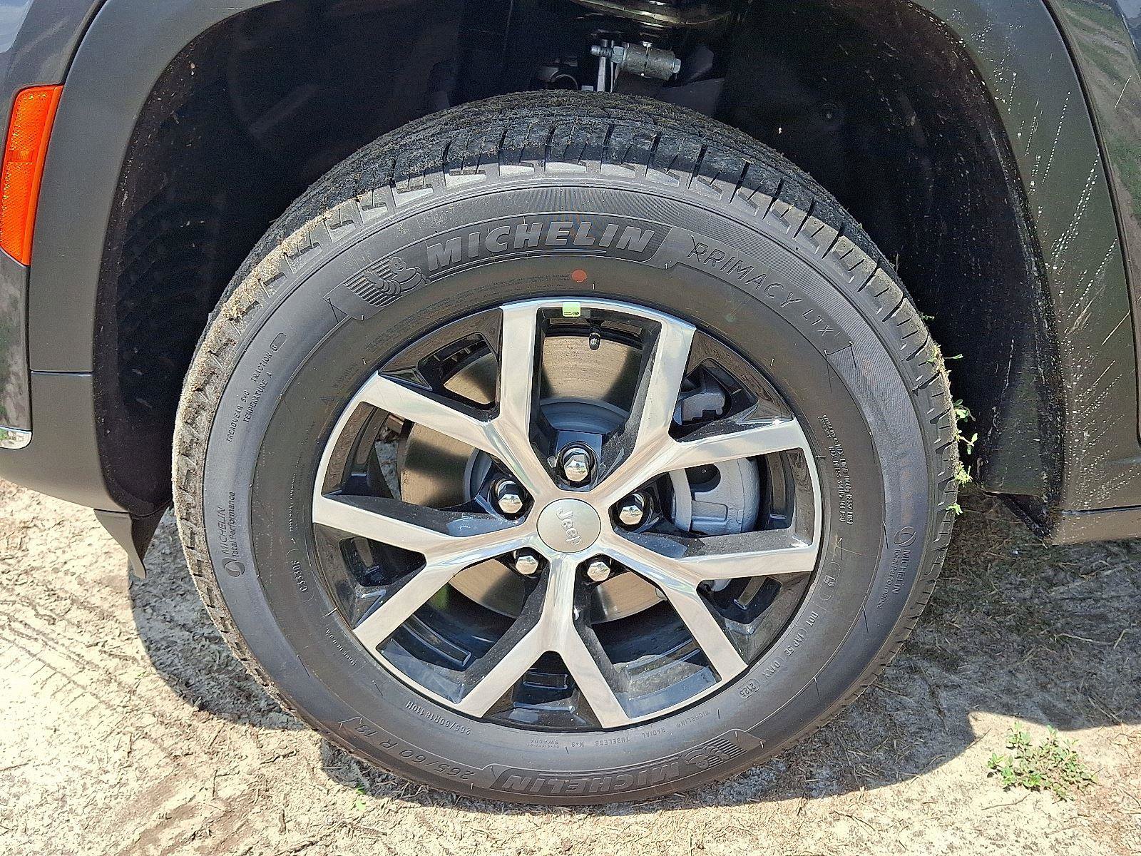 New 2025 Jeep Grand Cherokee L Limited image 6