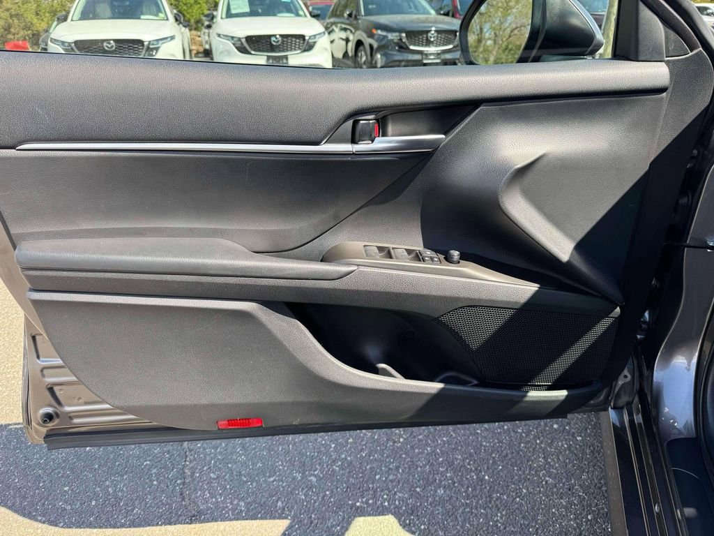 Used 2023 Toyota Camry LE FWD image 18