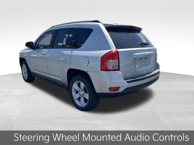 Used 2011 Jeep Compass Sport FWD image 5