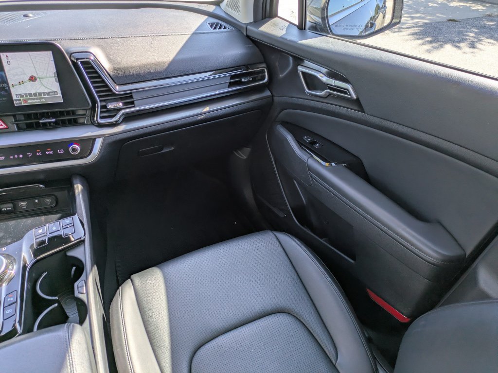 Used 2023 Kia Sportage EX AWD/4WD image 17