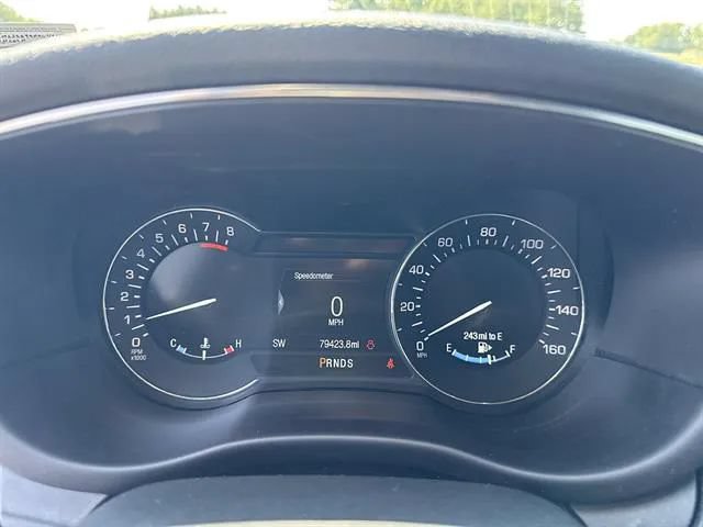 Used 2017 Lincoln MKC Select w/ Select Plus Package AWD/4WD image 10
