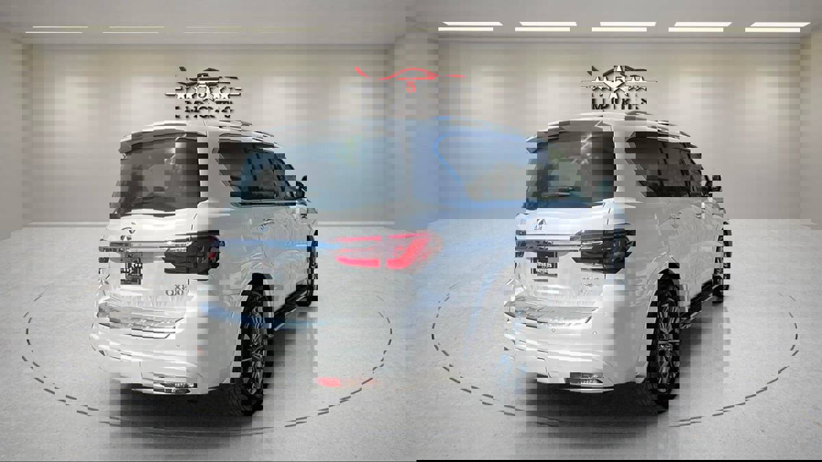 Used 2022 INFINITI QX80 Luxe w/ Cargo Package image 5