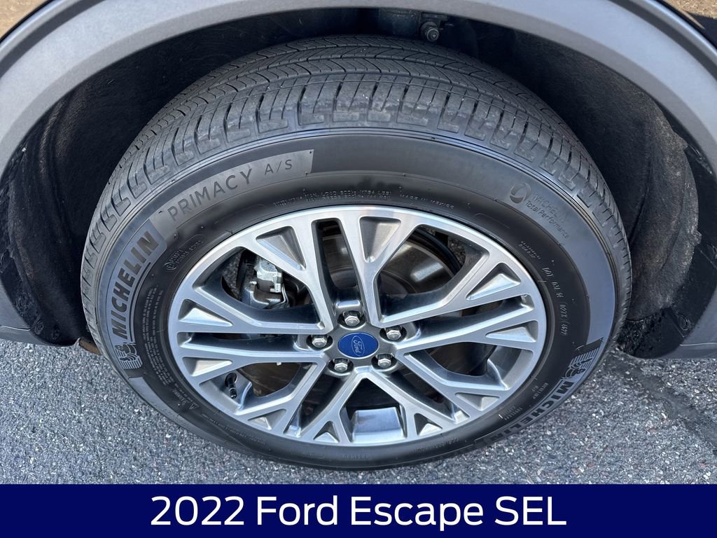 Used 2022 Ford Escape SEL image 11