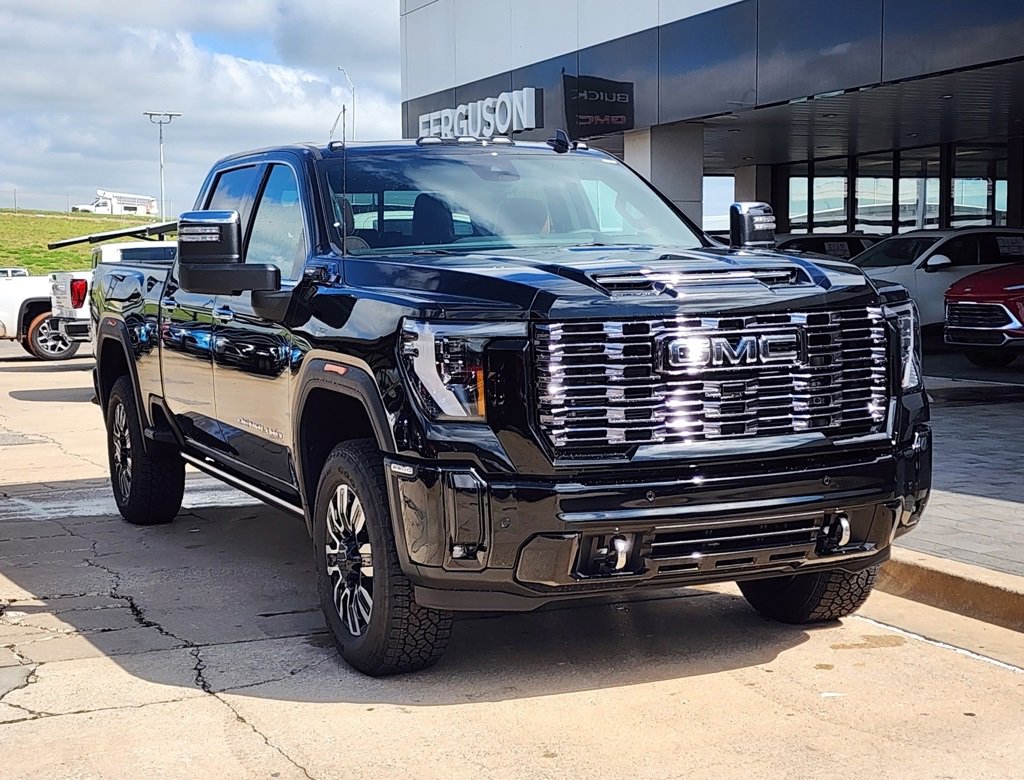 New 2026 GMC Sierra 2500 Denali Ultimate image 1