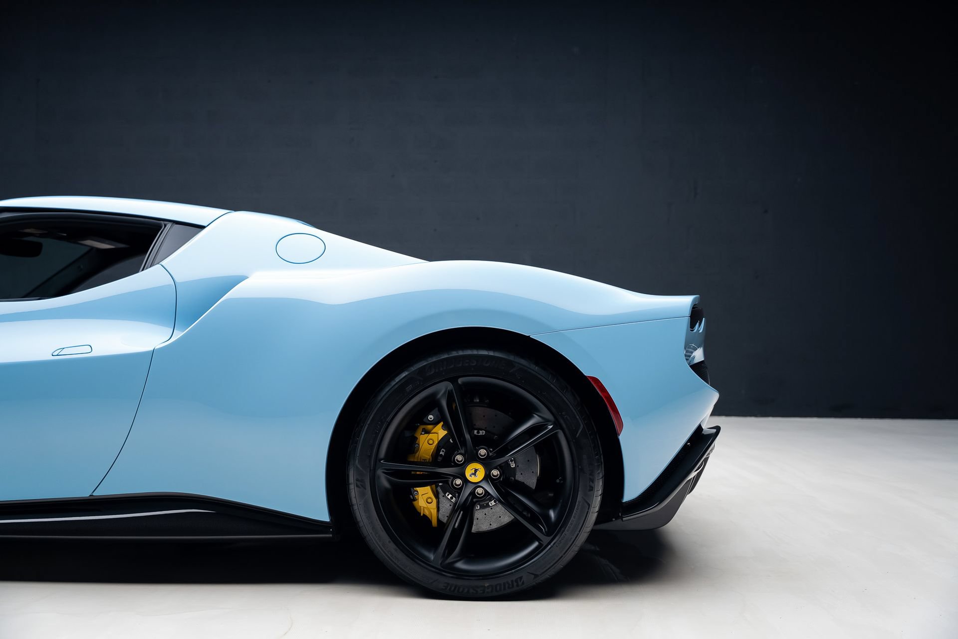 Used 2025 Ferrari 296 GTB RWD image 20