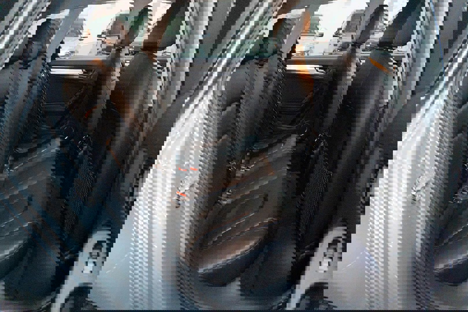 Used 2011 Audi A4 2.0T Premium Plus image 26