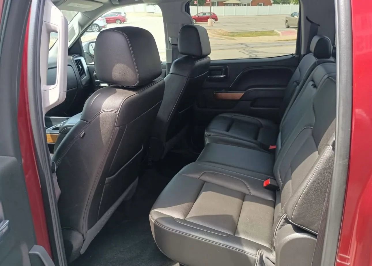 Used 2017 Chevrolet Silverado 1500 LTZ w/ Sport Package image 18