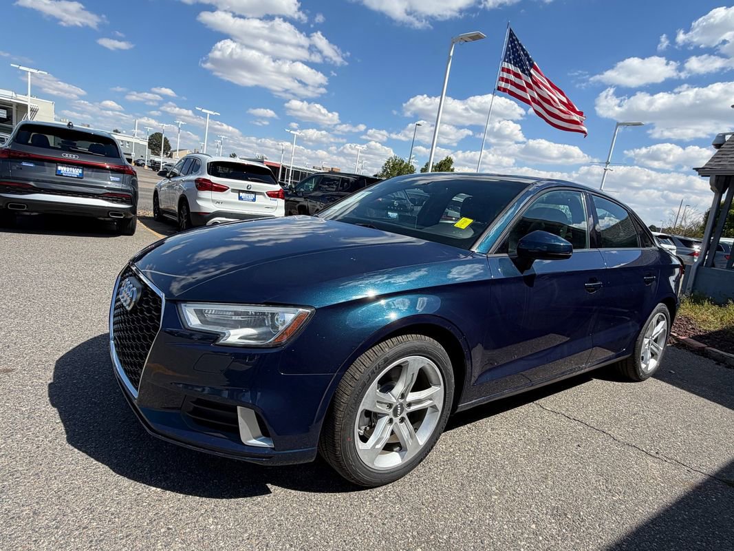 Used 2018 Audi A3 2.0T Premium FWD image 3