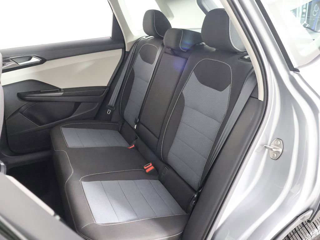 Used 2025 Volkswagen Taos S FWD image 29