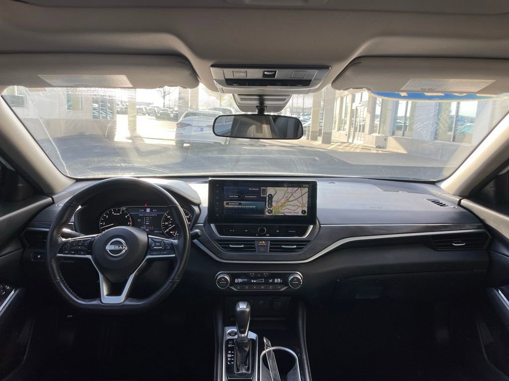 Used 2024 Nissan Altima 2.5 SL image 10