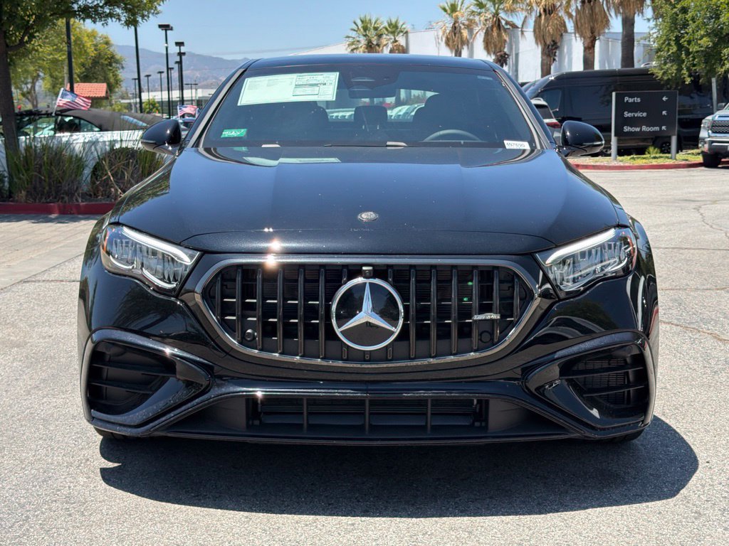 New 2026 Mercedes-Benz E 53 AMG e 4MATIC Sedan image 3