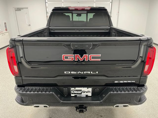Used 2025 GMC Sierra 1500 Denali w/ Denali Reserve Package AWD/4WD image 9