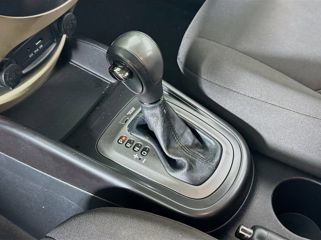 Used 2011 Kia Soul ! image 20