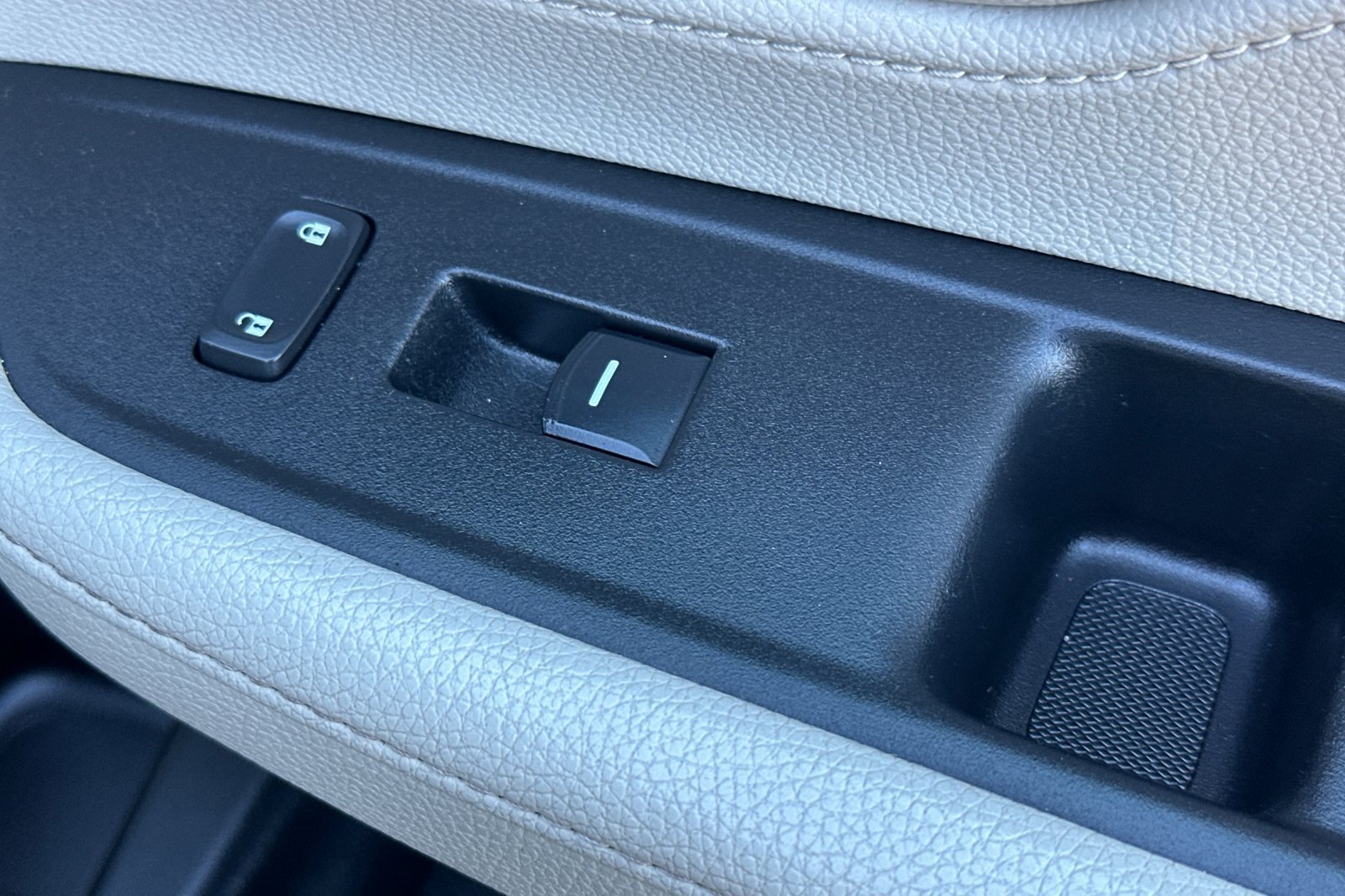 Used 2025 Honda Odyssey EX-L image 23
