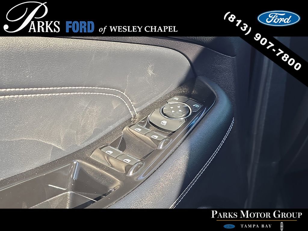 Certified 2018 Ford Edge Titanium w/ Technology Package image 17