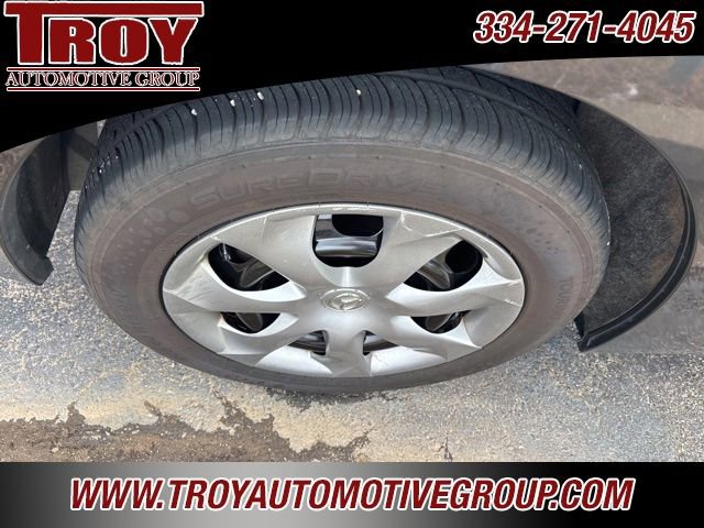 Used 2014 MAZDA MAZDA3 i Sport image 12