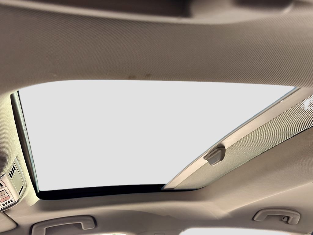 Used 2024 Volkswagen Jetta SE image 21