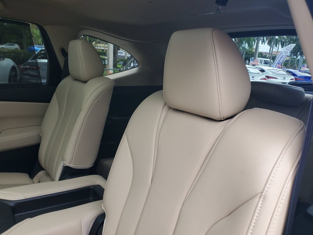 Certified 2024 Acura MDX FWD w/ Technology Package image 13
