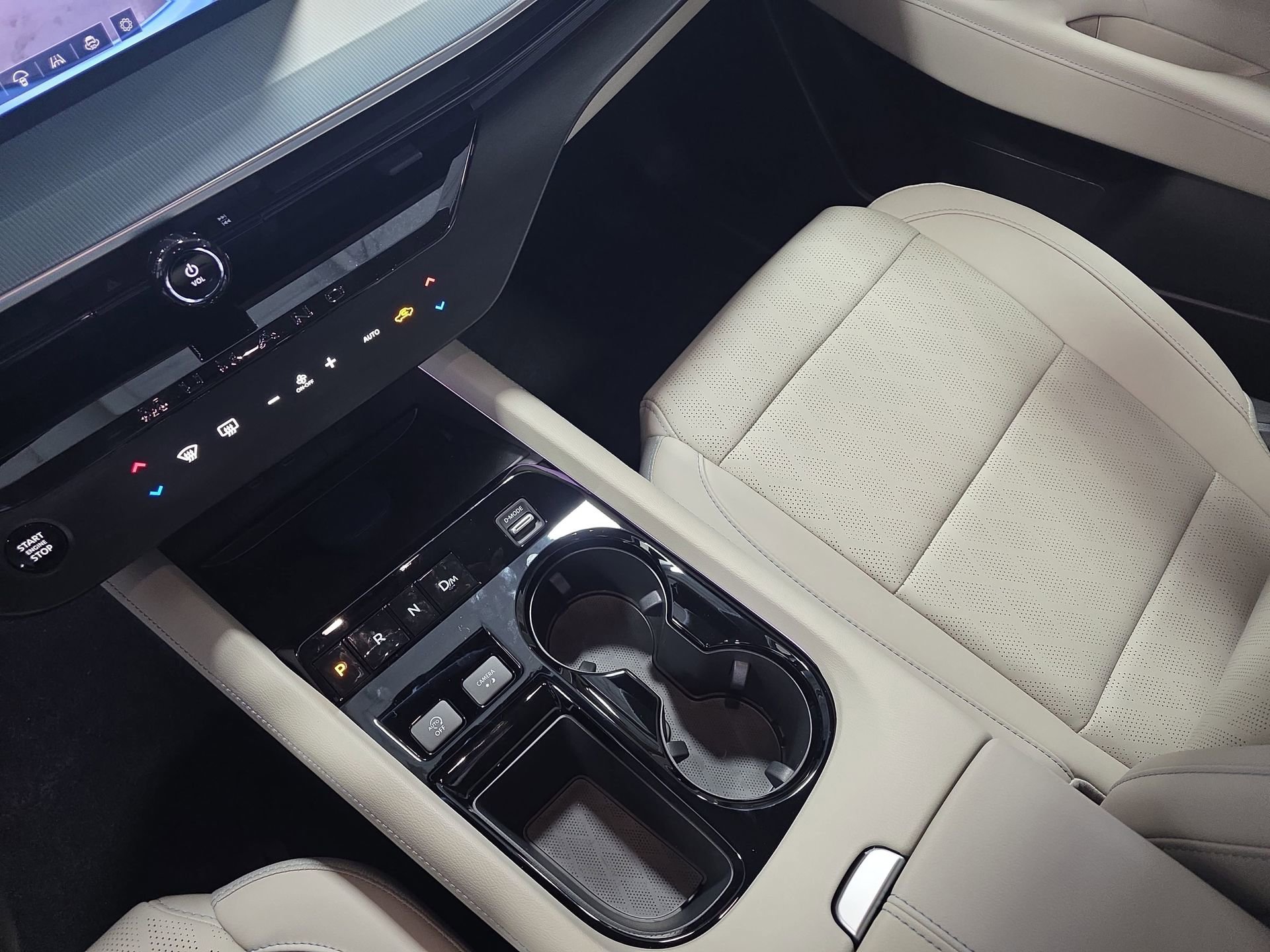 New 2026 Nissan Murano Platinum w/ Cargo Package image 25