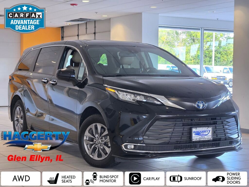 Used 2023 Toyota Sienna XLE