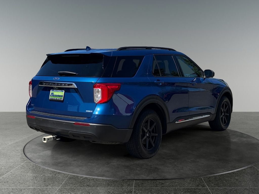 Used 2020 Ford Explorer XLT AWD/4WD image 9