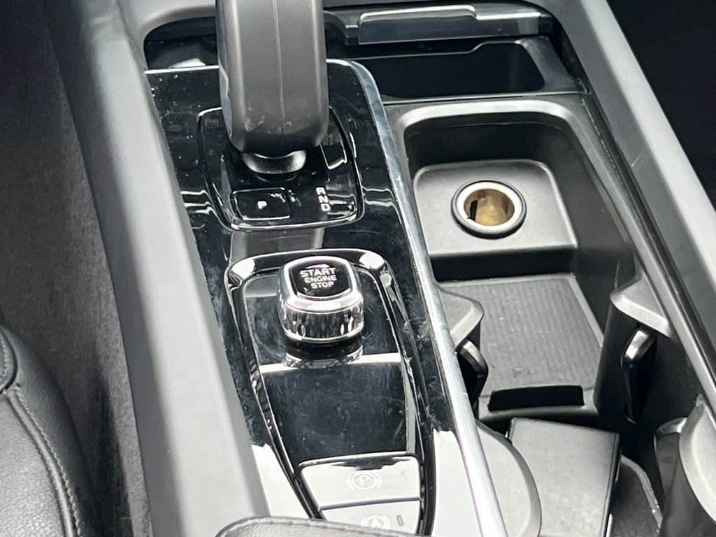 Used 2024 Volvo S60 B5 Core image 27