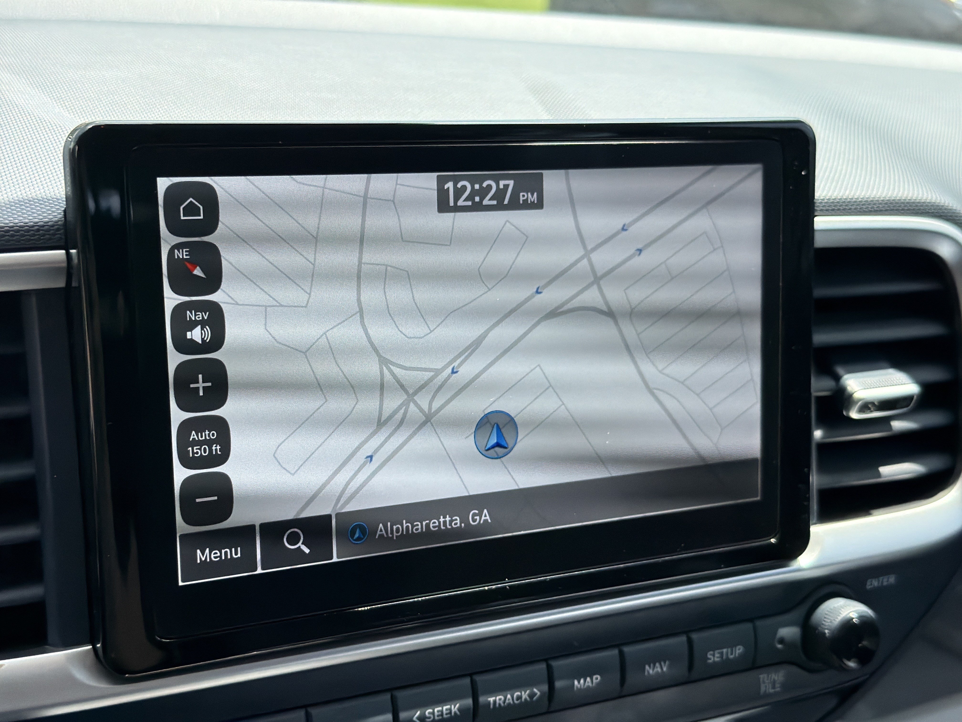 Used 2023 Hyundai Venue Limited FWD image 29